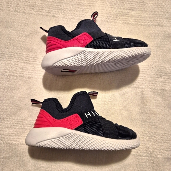 Tommy Hilfiger size 6 toddler slip on shoes, blue & red EUC - Picture 3 of 7